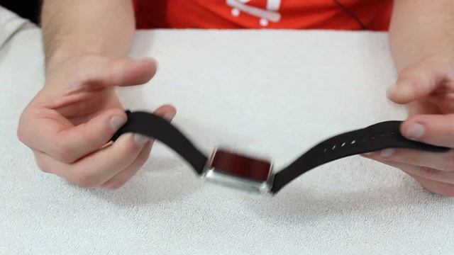 Spigen Liquid Crystal Case for Apple Watch смотреть онлайн
