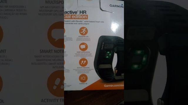 Unboxing of Garmin vivoactive HR смотреть онлайн