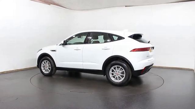 MJ18YJW JAGUAR E-PACE 2.0 CORE 5d 148 BHP смотреть онлайн