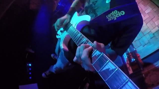 Bias FX + Bias + Apogee Jam + IRig Blueboard + GoPro Live Guitar Solo смотреть онлайн