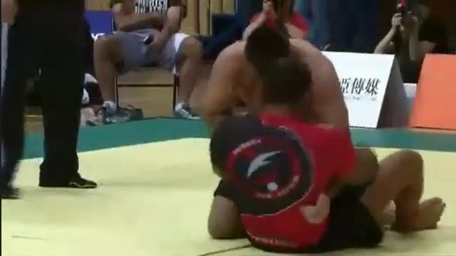 ADCC Beijing 2013 - Roberto Abreu "Cyborg" Vs Jared Dopp +99 Kg смотреть онлайн