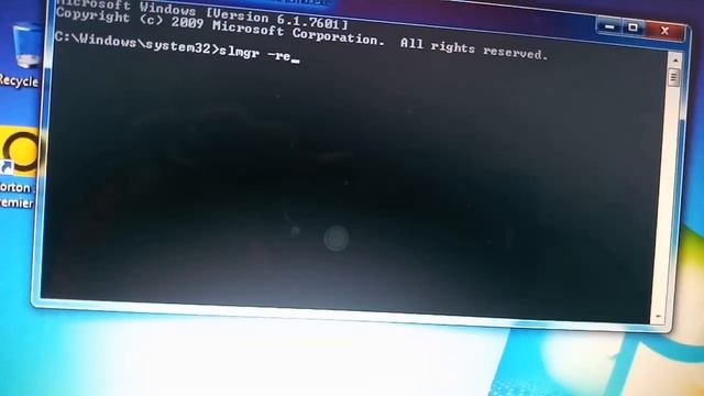 How to solve Windows 7 not genuine problem смотреть онлайн