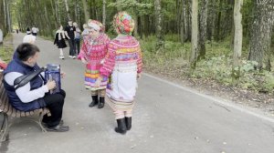 Измайловский Парк, 2024, гармонист Павел Бузин