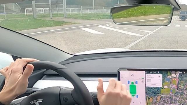 Tesla model 3 et track mode V2! смотреть онлайн