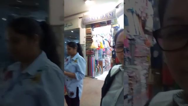 First time nka window shopping sa kuwait city part 1 смотреть онлайн
