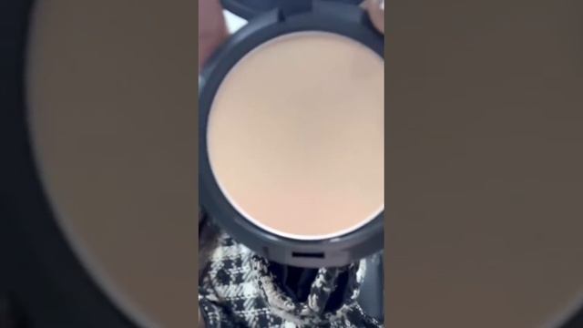 REVIEW On MAC Studio Fix Powder Plus Foundation..