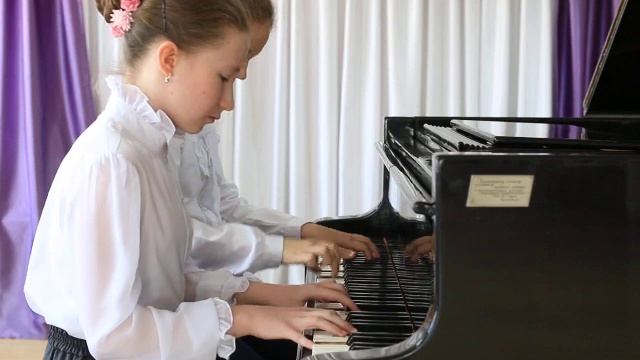 Сукнёва Виолетта, Бурдуковская Варвара - П.Дамиранов "Танец всадниц" смотреть онлайн