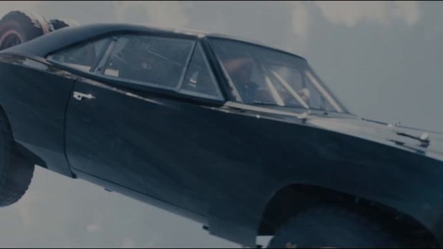 【8K HDR】Skydiving with Cars: Furious 7 in 8K HDR! (DTS HD 7 1 Surround Sound) смотреть онлайн