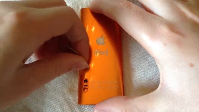iPod and iPhone scratch test смотреть онлайн