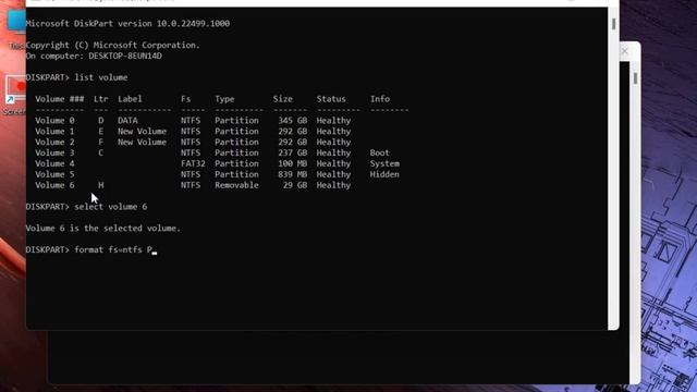 Format Pendrive Using CMD смотреть онлайн