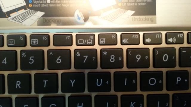 Asus VivoTab TF810C Keyboard Dock смотреть онлайн