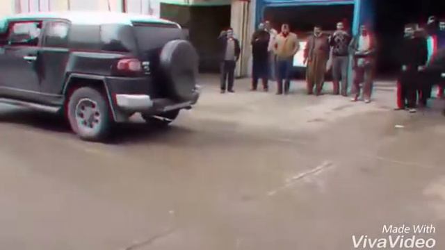 Fj cruiser vs Jeep Grand Cherokee tug of war смотреть онлайн