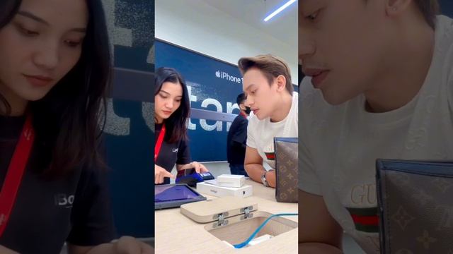 WOW.. JORDAN ALI BARU SAJA BELI IPHONE 15 PROMAX TITANIUM TERBARU #jordanali #fypシ #iphone смотреть онлайн