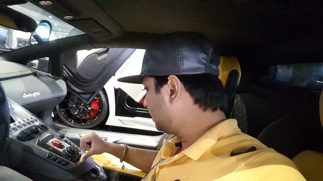 Supercars madness in Dubai / Lamborghini Aventador , sv , roadster , lp700-4 / dubai vlog смотреть онлайн