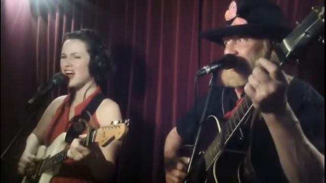 “I Shall Be Released!” #JohnnyDeppVsAmberHeard #JohnnyDeppVSAmberHeardTrial 3 Chords & The Truth! смотреть онлайн