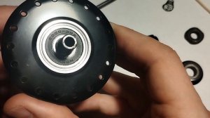 Разборка передней втулки NOVATEC D471SBT до подшипников.