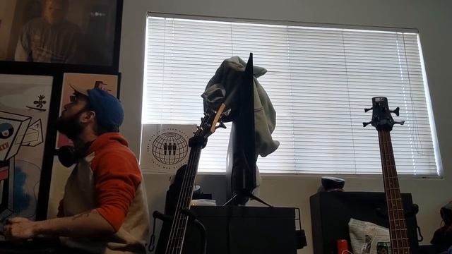 Mac Demarco "Let Her Go" - a socially-distanced improvised jam attempt (gone wrong) смотреть онлайн