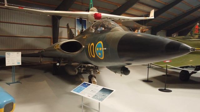 10 Aircraft Produced by SAAB смотреть онлайн