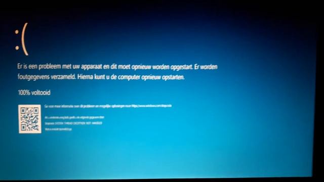 2010 Packard Bell Easynote TK85 with Windows 10 has an BSOD... (Blue Screen of Death) смотреть онлайн