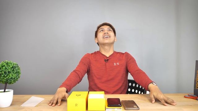 พรีวิว realme 6 Pro มือถือเรท 8,000 บาทจำเป็นต้องเทพขนาดนี้เลยเหรอ смотреть онлайн