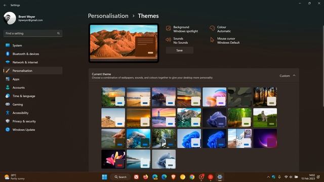 Windows 11 21H2 Patch Tuesday KB5022836 update released | New Spotlight desktop theme смотреть онлайн
