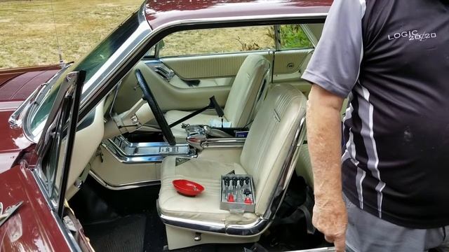 NWVTC: Chuck's 1964 Thunderbird смотреть онлайн