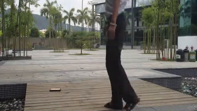 drop to the woodfloor-The test video of rugged tablet pc From China,Soten "HugeRock" T70 смотреть онлайн