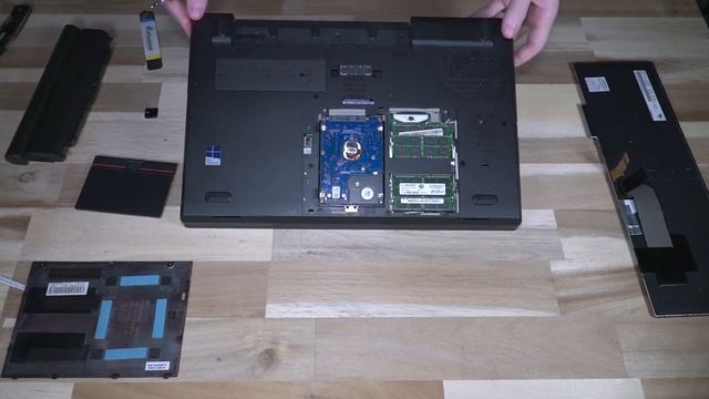 Lenovo ThinkPad TrackPad Swap T540p/W540 Modification смотреть онлайн