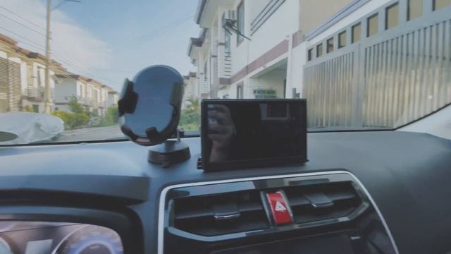 No Apple Carplay? No Problem! - 7" Portable Apple Carplay / Android Auto Device смотреть онлайн