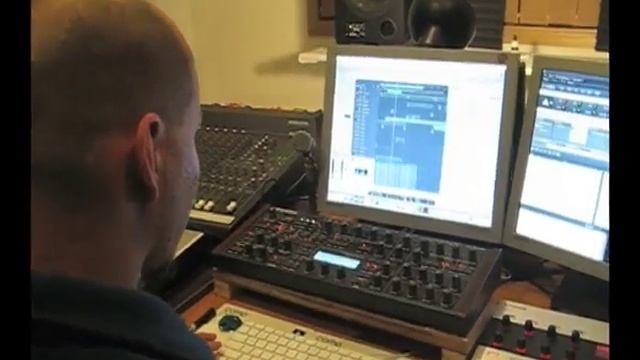 spanda using TC Powercore Element for Analog Percussion смотреть онлайн