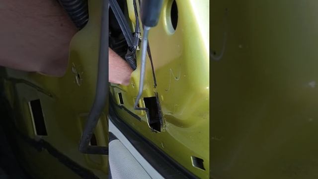 How to open Saab 93 door when it has a broken lock смотреть онлайн