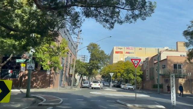 Let's go window shopping at H&M! (Broadway, Sydney) смотреть онлайн