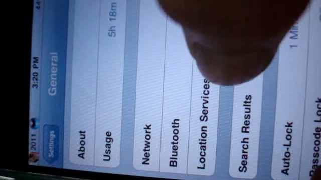 iPhone 2G chạy CFW whited00r IOS5 RC смотреть онлайн