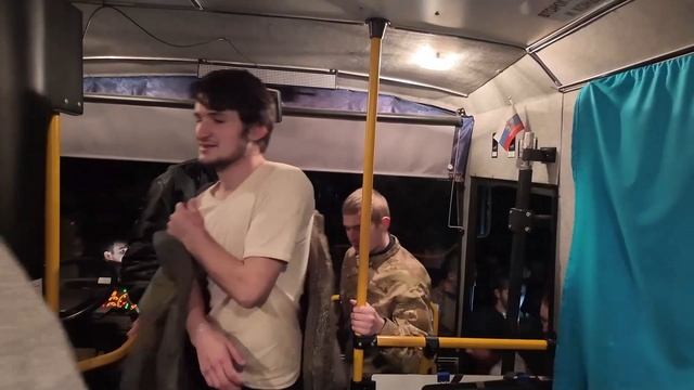 ⚡️СВО 18+ Кадры возвращения наших военных домой из украинского плена. смотреть онлайн