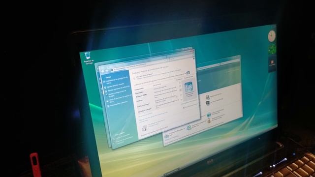 Restaurando un portátil de Windows Vista (HP X16) смотреть онлайн