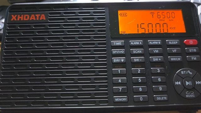 XHDATA D-109 Does Not Like External Antennas It Gets Spurious Signals And Overload