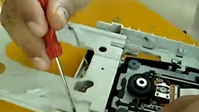 How to Disassemble DVD writer? смотреть онлайн