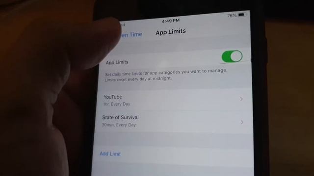 How to lock any app on IOS using screen time - how to lock any app with screen time iphone/ios смотреть онлайн