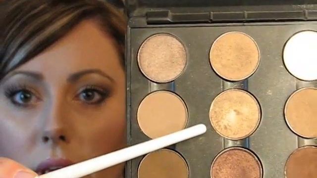 How to Organize your MAC Neutral Palette {Makeup Geek} смотреть онлайн