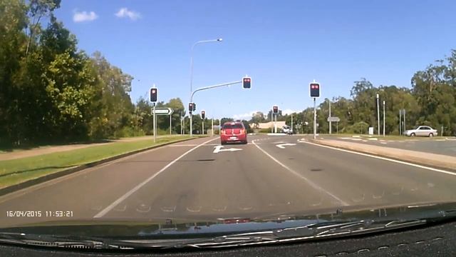 Bad MiRAGE Driver смотреть онлайн