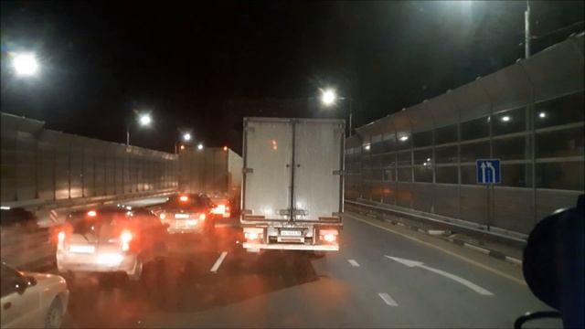 Рейс на Москву и бесконечные пробки смотреть онлайн