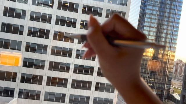 ASMR Pen Tracing Downtown Buildings & Camera Tapping With Pen смотреть онлайн