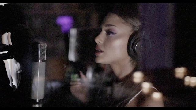 Yes, Ariana Grande has always written her own songs (but guess who hasnt) смотреть онлайн