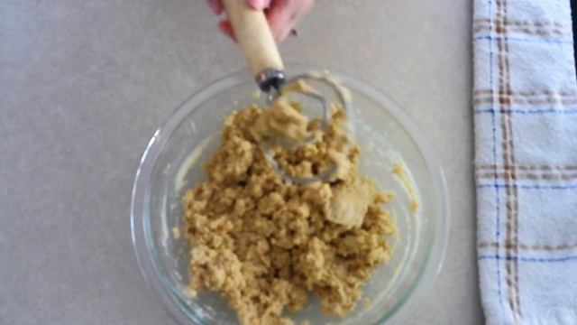 Easy Keto Streusel Coffee Cake (Nut Free And Gluten Free) смотреть онлайн