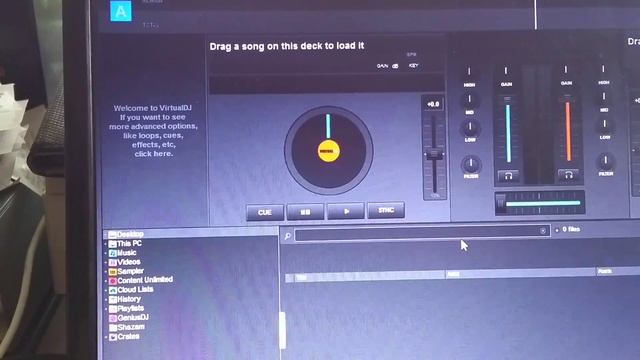 Numark Mixtrack Pro 3 working with Virtual DJ 8 on Windows 10 смотреть онлайн