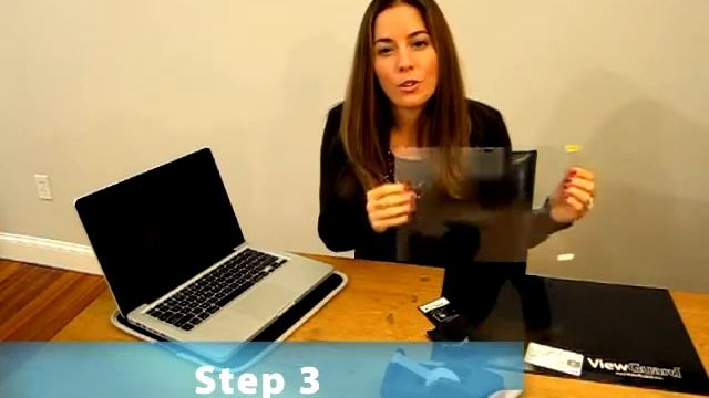Installation Primer - ViewGuard Crystal Clear High-Gloss Screen Protector on Apple MacBook Pro смотреть онлайн