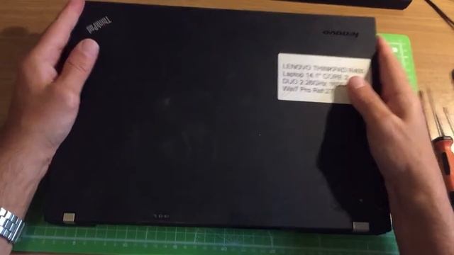 Lenovo Thinkpad R400 RAM Module Location - Replace and Upgrade смотреть онлайн