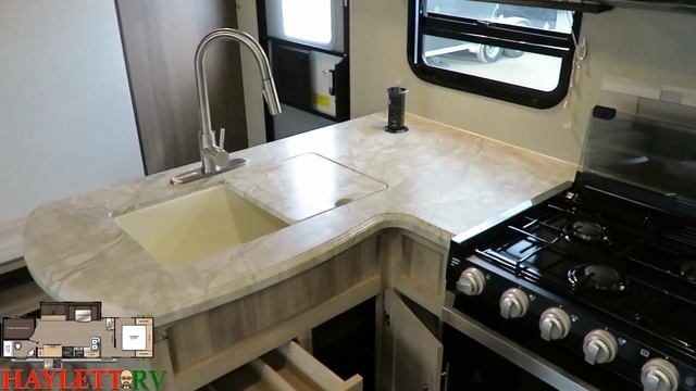 (Sold) NEW MODEL 2020 Catalina 283DDS Direct TV Viewing Bunkhouse Bath Entry Coachmen Travel Traile смотреть онлайн