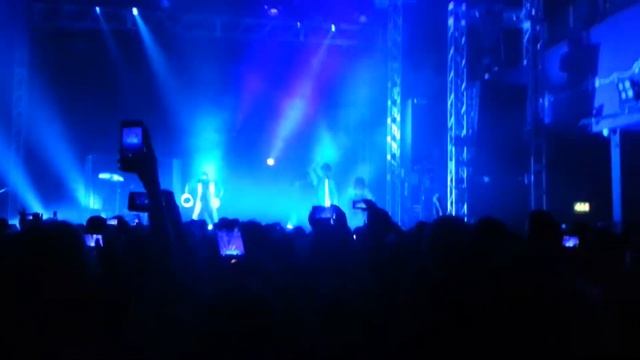 kiesza - giant in my heart live leeds смотреть онлайн