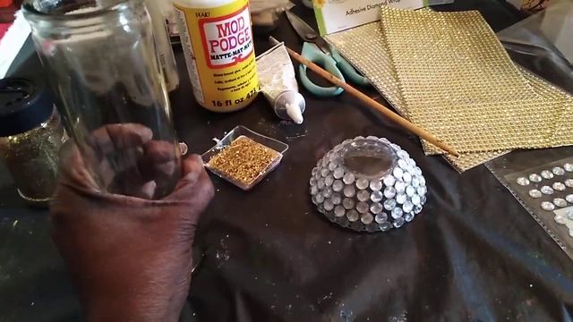 The Golden Diy Candle Holders And Vase смотреть онлайн